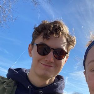 Meet your Posher, Benjamin